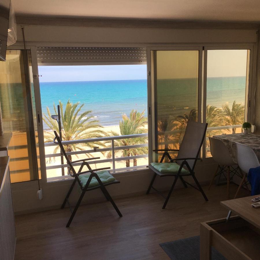 شقة Frente Al Mar, A 10 Metros De La Playa, Vistas Increibles Del Mar, Reformado 2021 !!! إل كامبيلو المظهر الخارجي الصورة