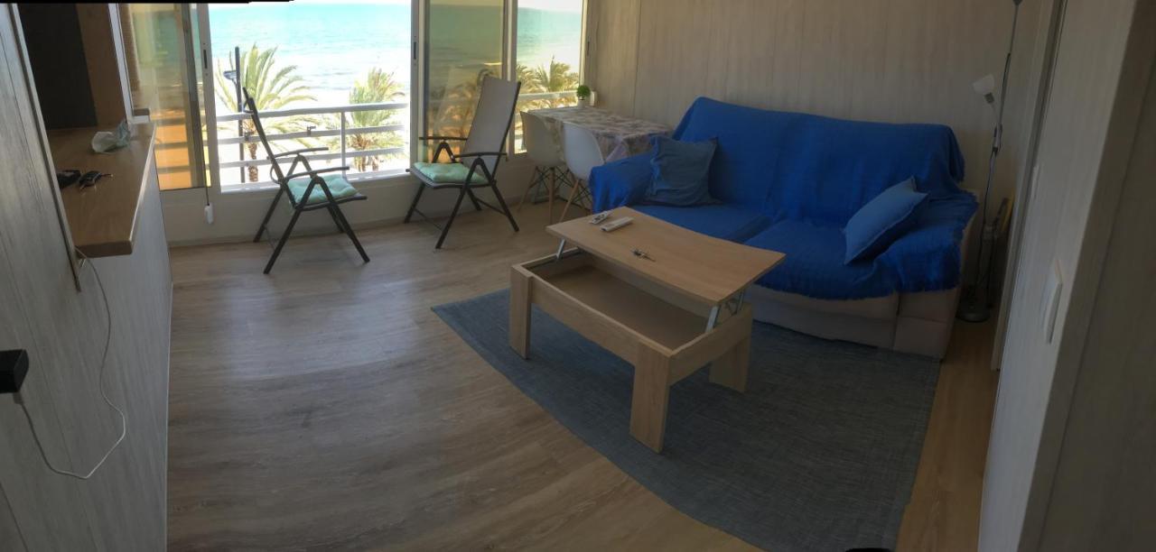 شقة Frente Al Mar, A 10 Metros De La Playa, Vistas Increibles Del Mar, Reformado 2021 !!! إل كامبيلو المظهر الخارجي الصورة